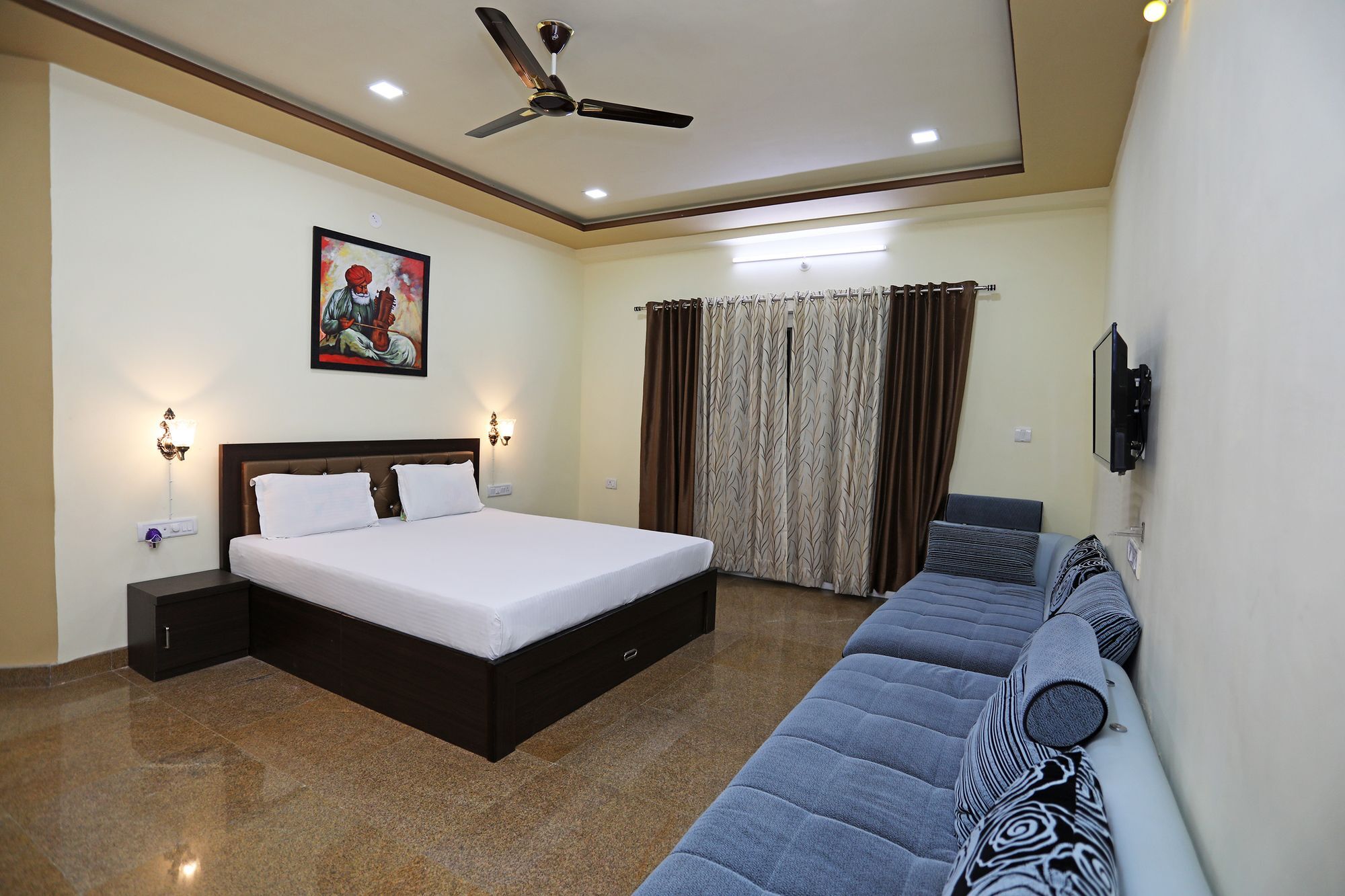 Oyo 9428 Hill View Room Goverdhan Vilas Udaipur Esterno foto